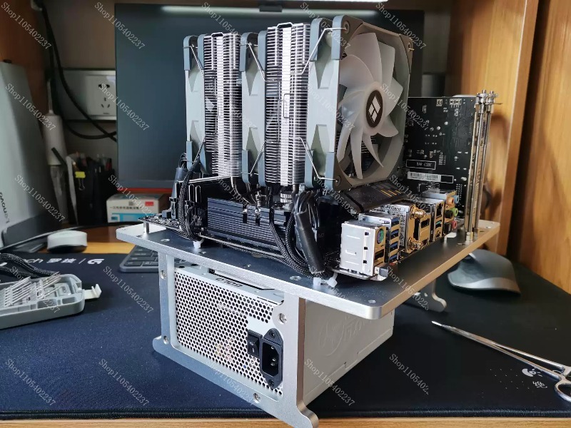 Aluminum Open Frame Test Bench Water Cooling - Otwarta rama, całkowicie aluminiowa, do testowania