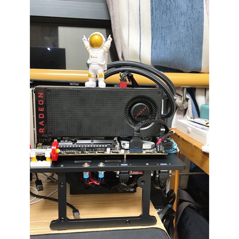 Obudowa komputerowa z otwartą  – Aluminum Open Frame Test Bench Water Cooling recenzja i cena